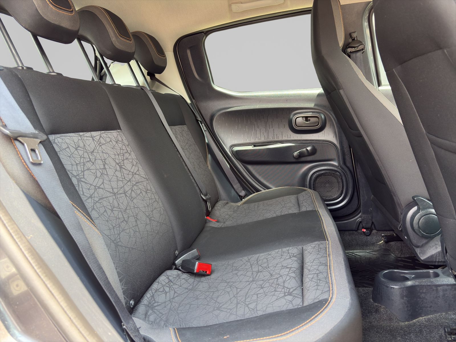2023 FIAT Mobi 1.0 Trekking Mt