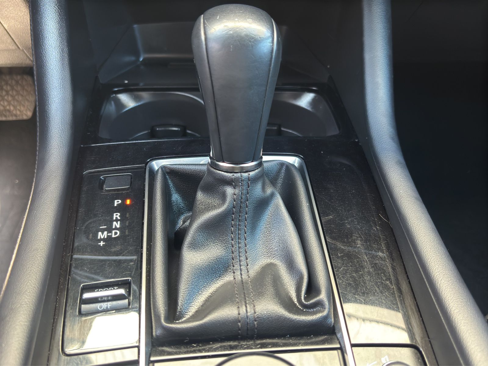 2024 Mazda Mazda 3 2.5 i Grand Touring HB At