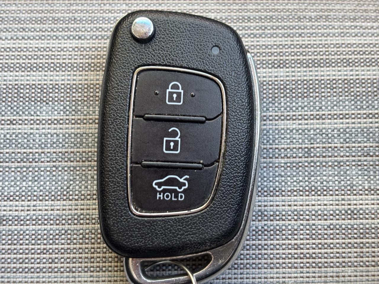 2021 Hyundai Grand i10 1.2 Gl Mid Sedan Mt