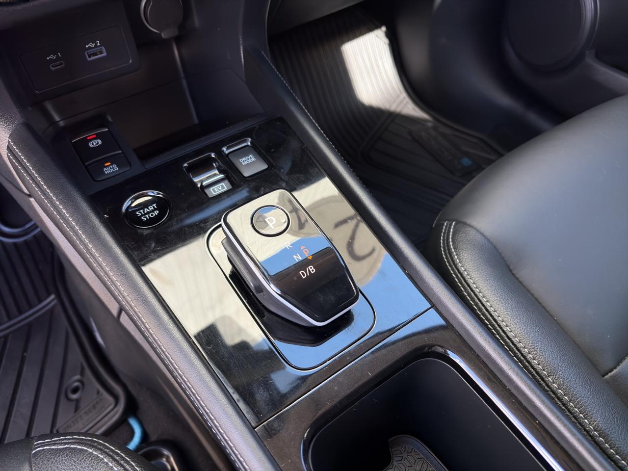 2024 Nissan Kicks E-Power Platinum At