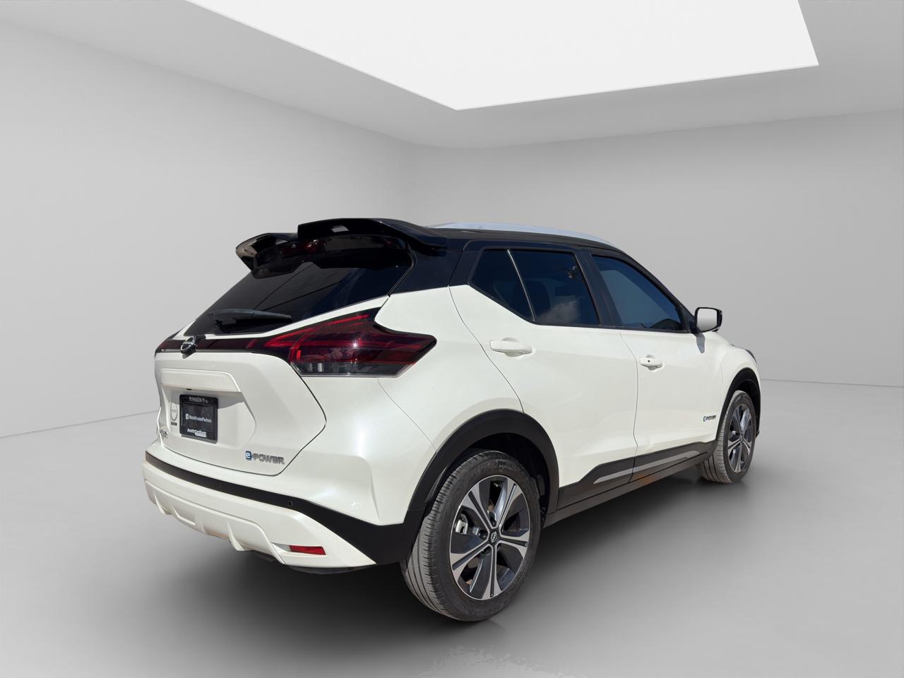 2024 Nissan Kicks E-Power Platinum At