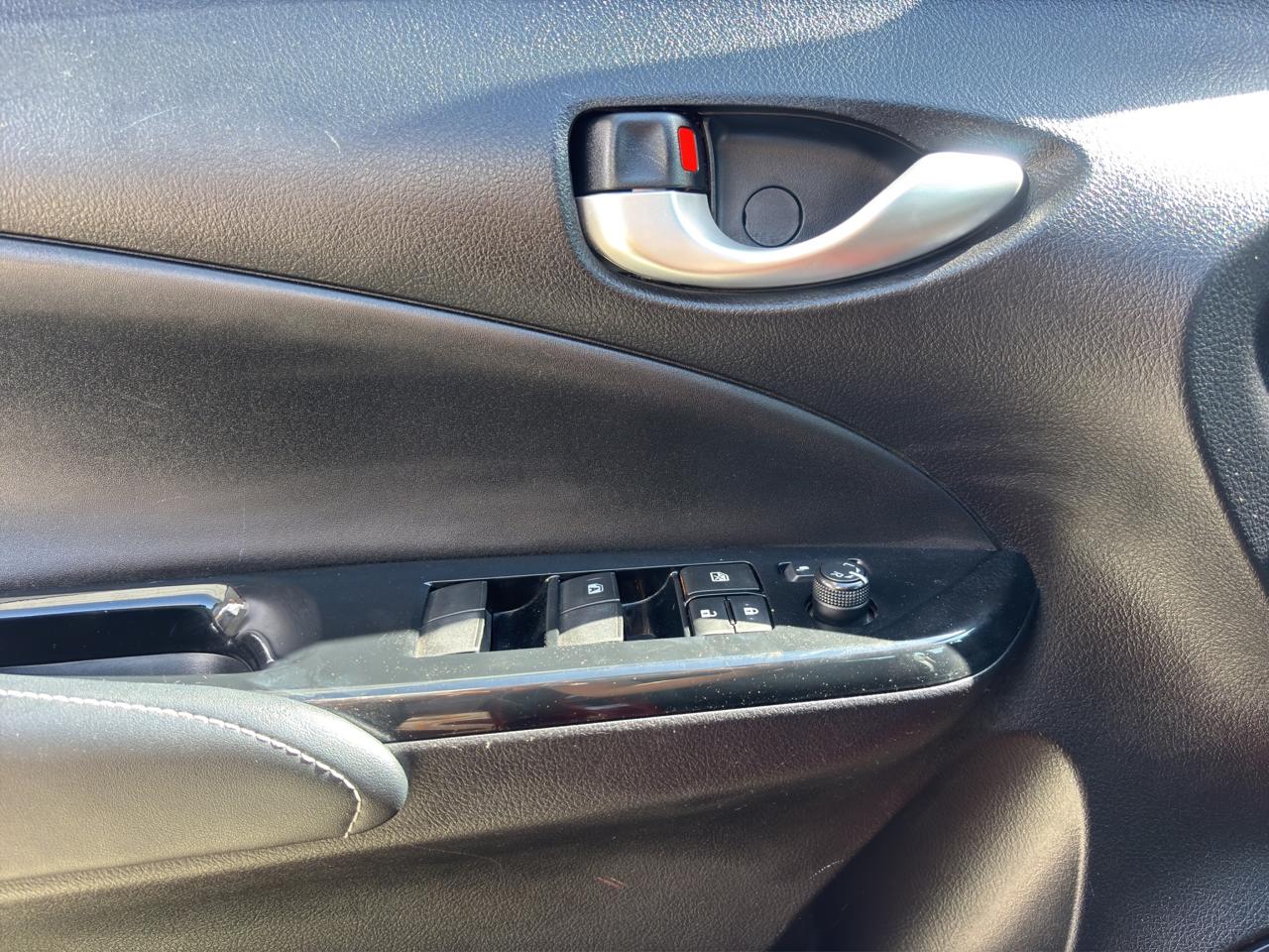 2024 Toyota Yaris 1.5 S Hb At