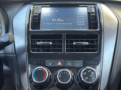 2024 Toyota Yaris 1.5 S Hb At