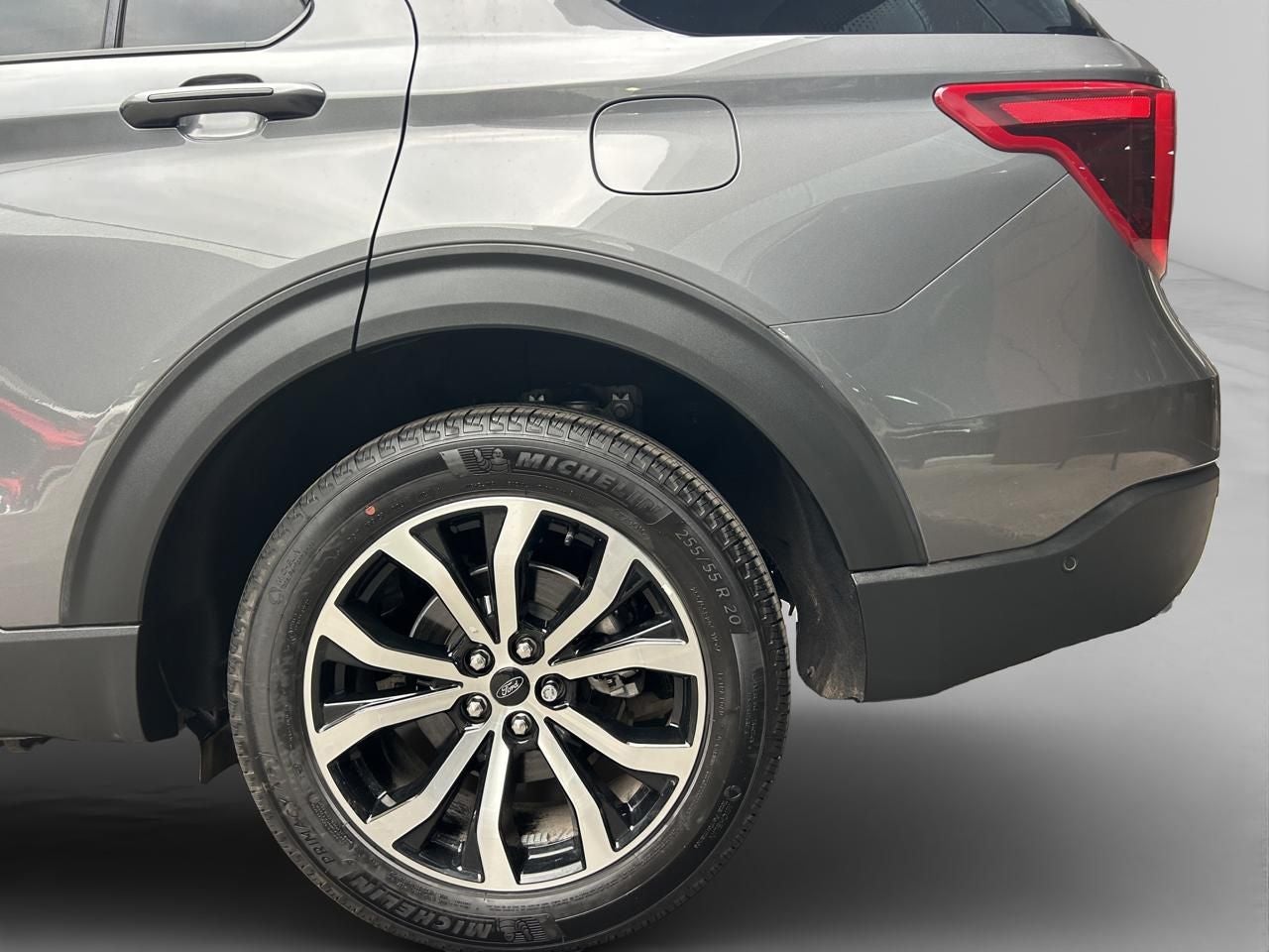 2024 Ford Explorer 3.0 V6 St At