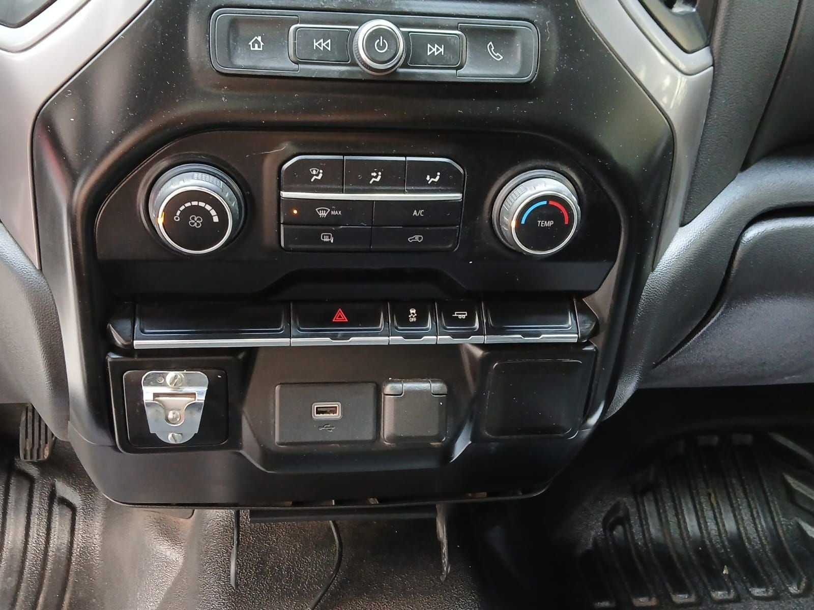 2020 Chevrolet Silverado 4.3 V6 1500 WT Cabina Regular 4x2 At