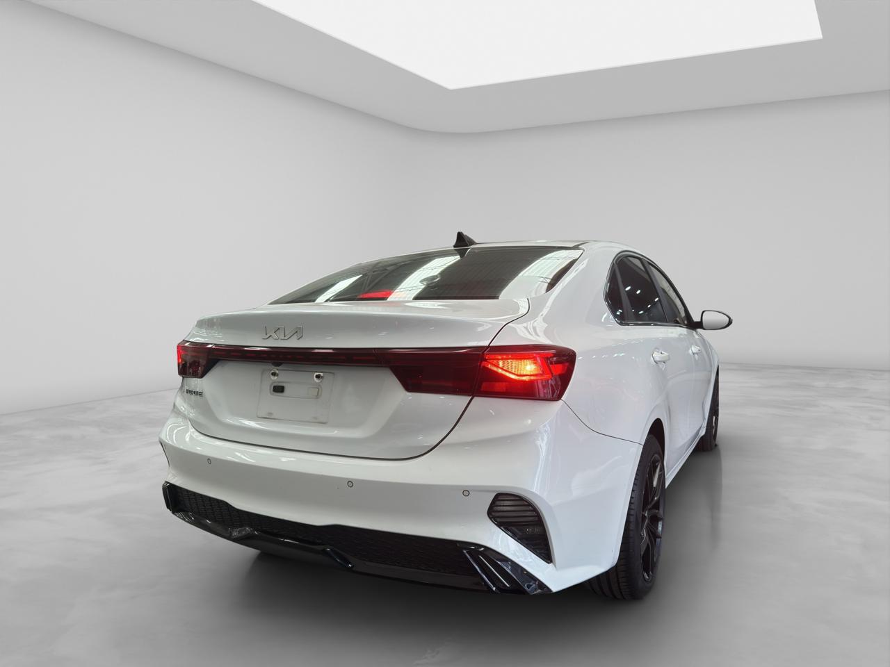 2022 Kia Forte 2.0 L At