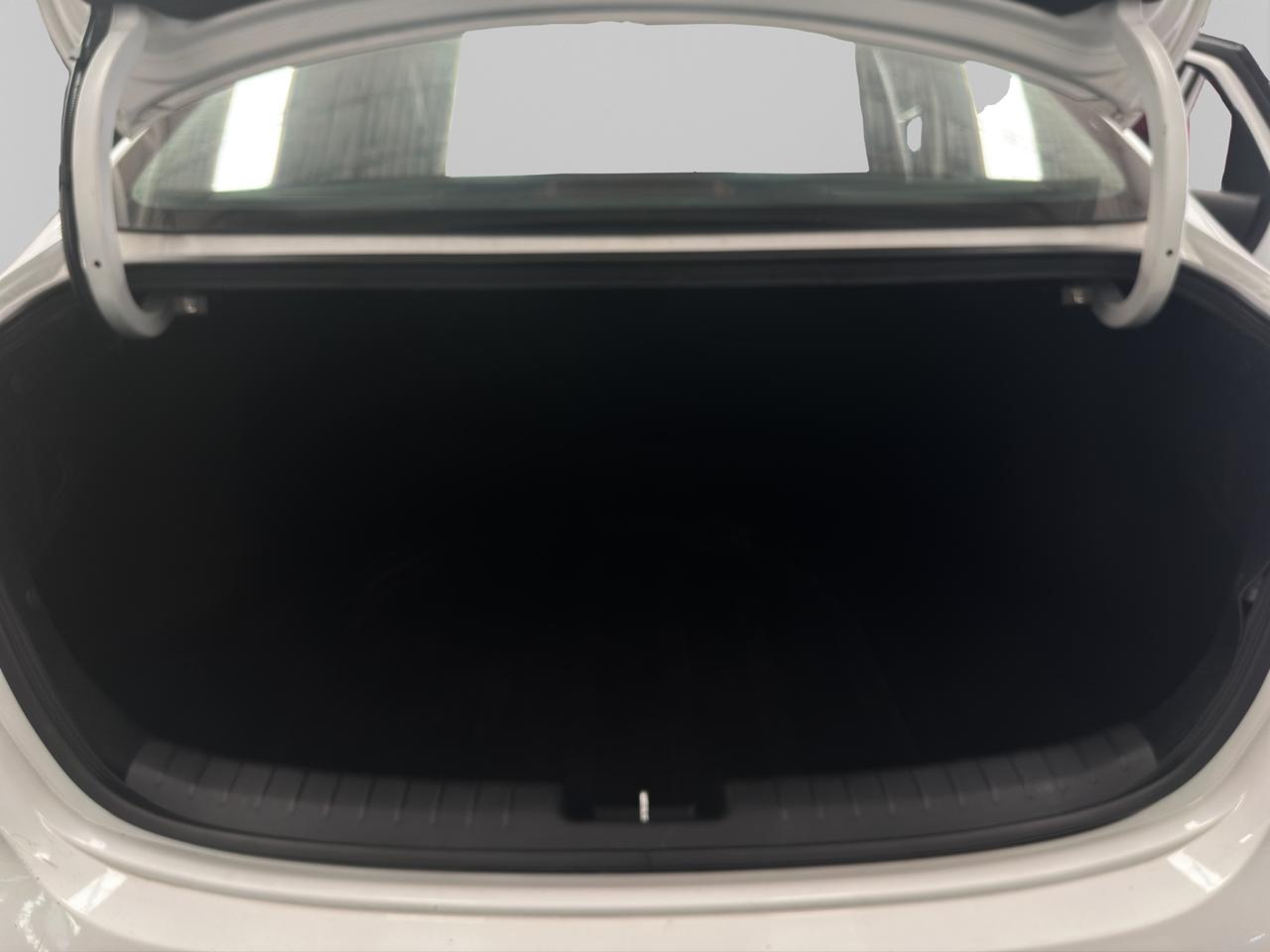 2022 Kia Forte 2.0 L At