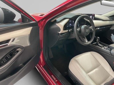 2025 Mazda Mazda 3 2.5 Signature Hb At