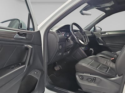 2023 Volkswagen Tiguan 2.0 R-Line At