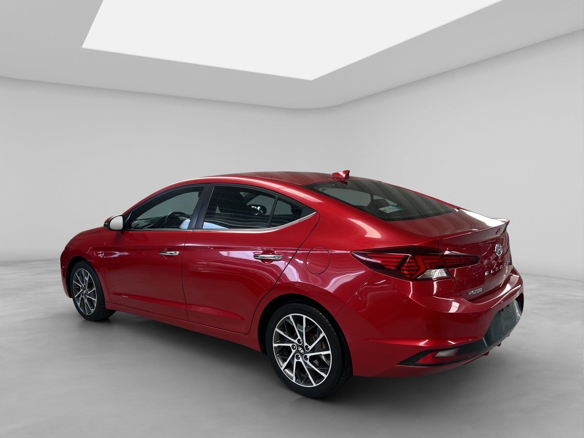 2019 Hyundai Elantra 2.0 Limited Tech Navi At