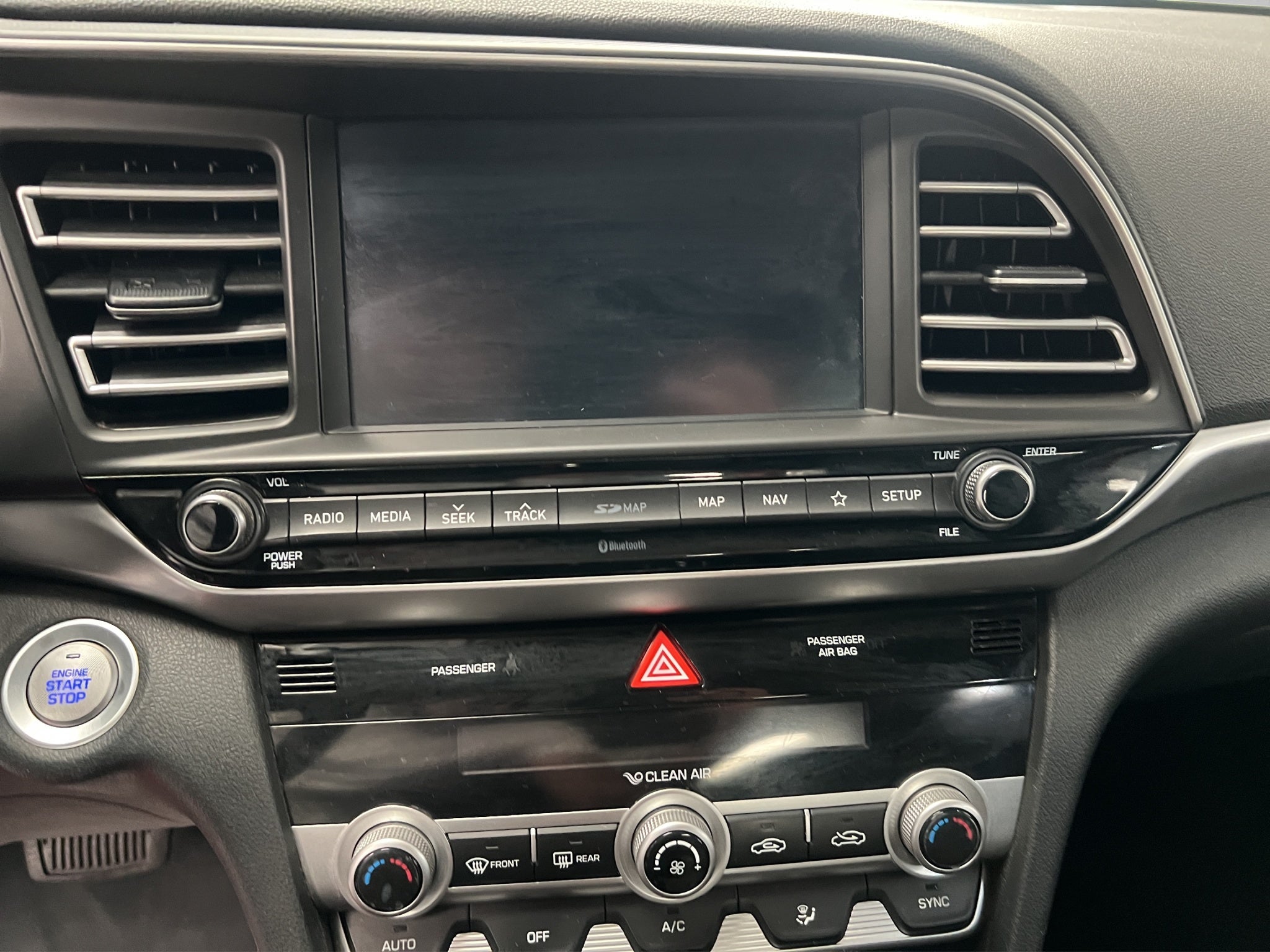 2019 Hyundai Elantra 2.0 Limited Tech Navi At