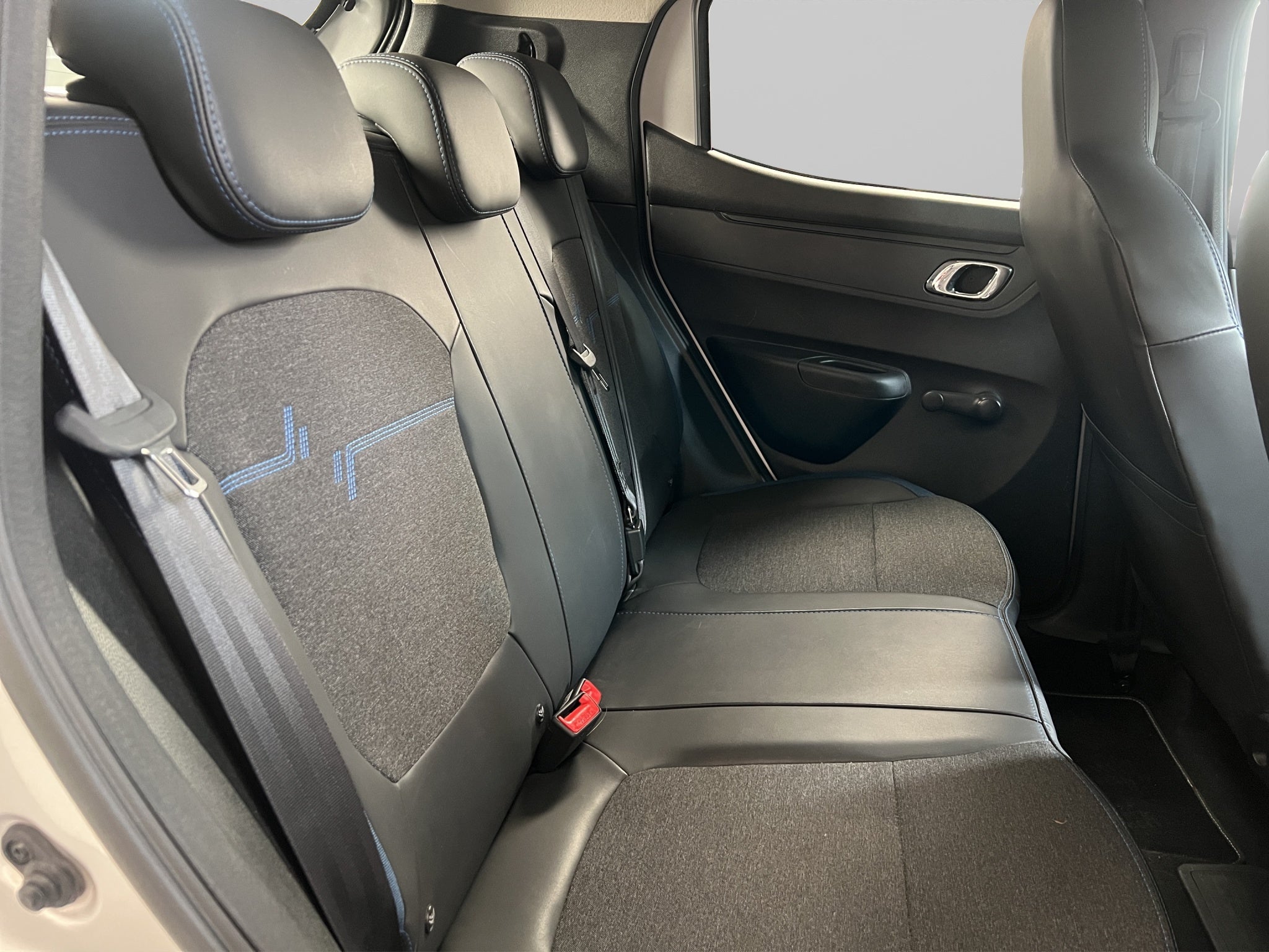 2025 Renault Kwid 1.0 Iconic Mt