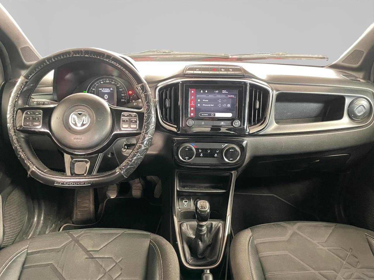 2020 Chrysler 200 LARAMIE