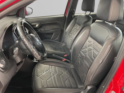 2020 Chrysler 200 LARAMIE