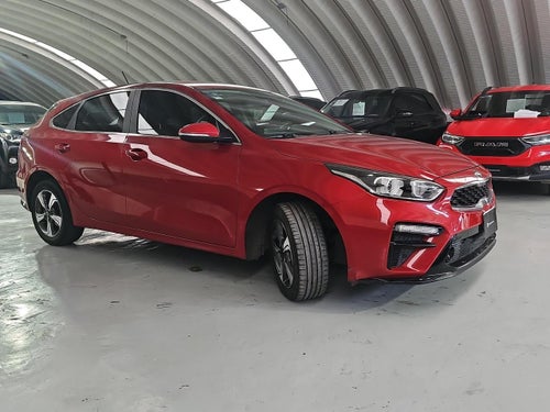 2021 Kia Forte 2.0 Hb 5 p Ex At