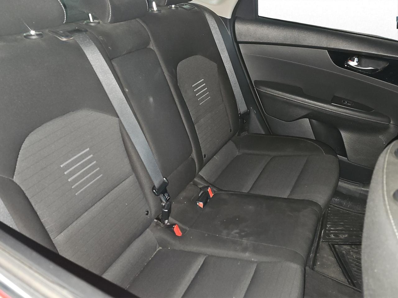 2021 Kia Forte 2.0 Hb 5 p Ex At