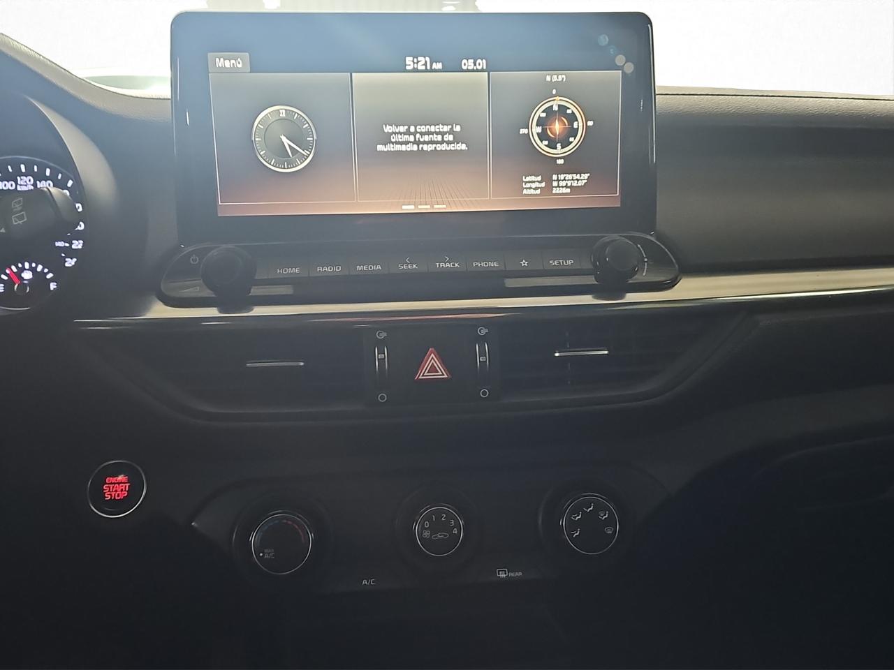 2021 Kia Forte 2.0 Hb 5 p Ex At