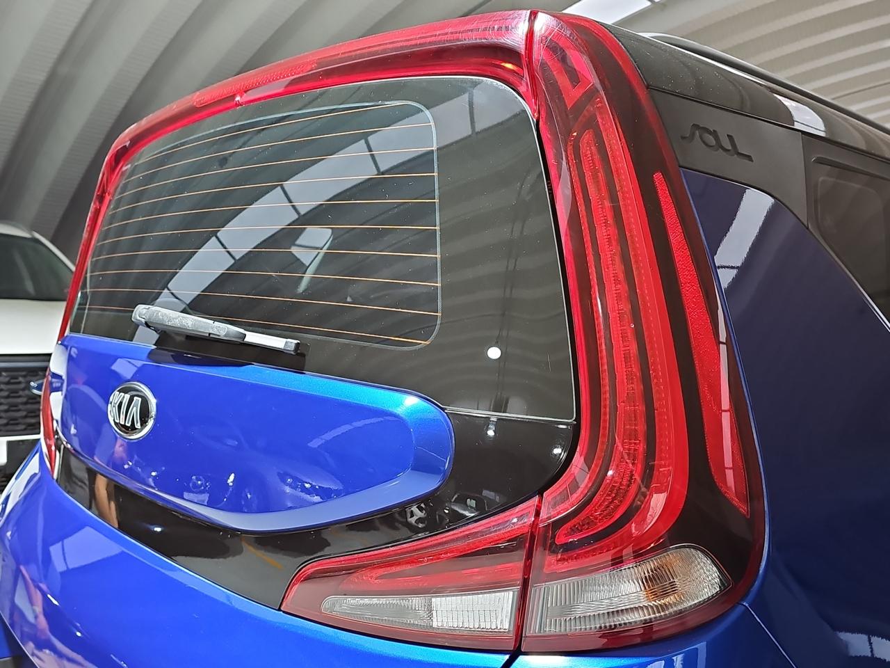 2021 Kia Soul 2.0 EX At