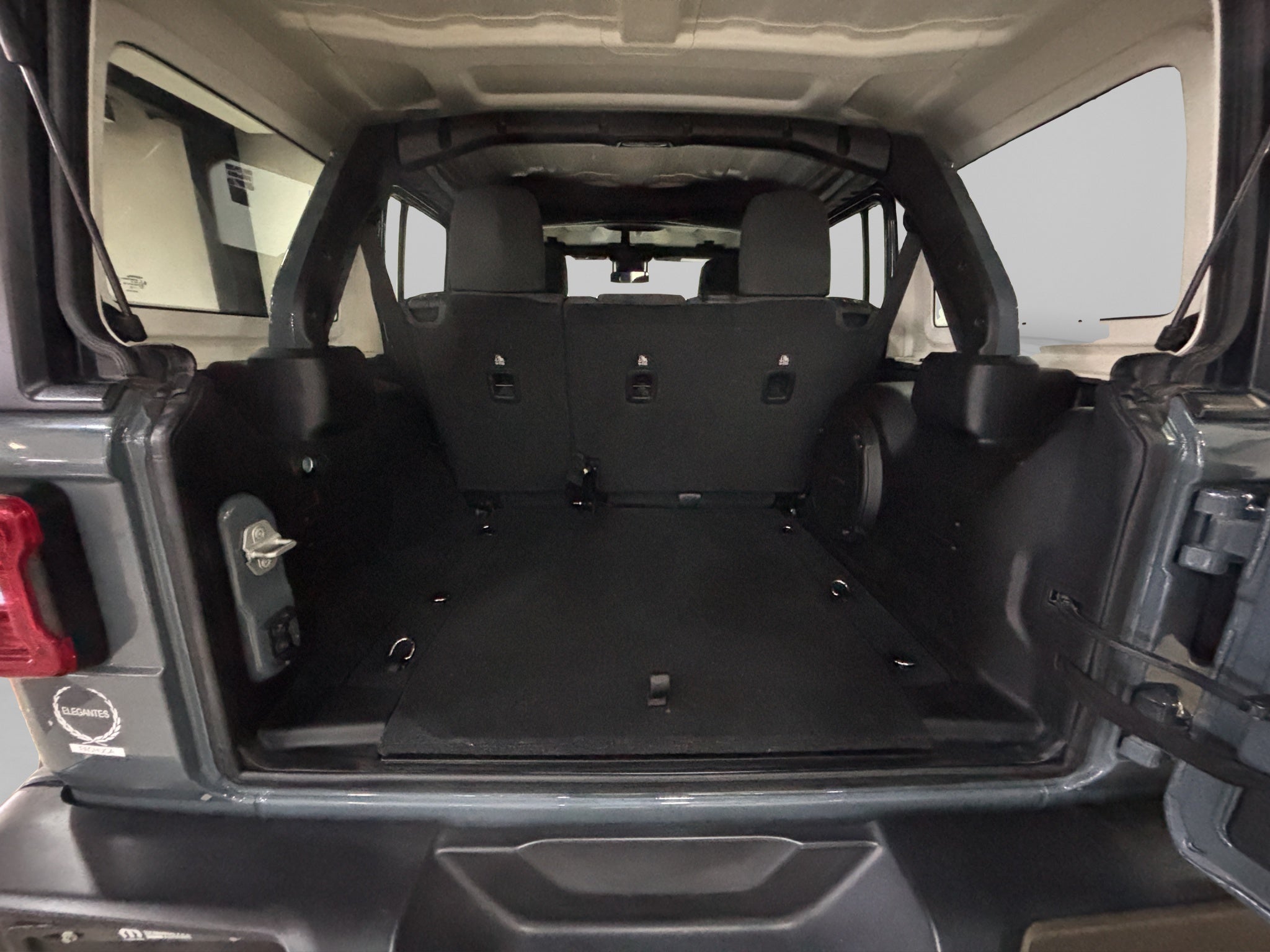 2024 Jeep Wrangler 2.0 Unlimited Willys 4x4 At