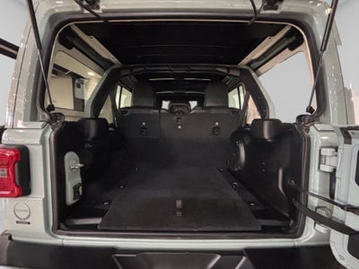 2024 Jeep Wrangler 2.0 Sahara Unlimited Sky-Freedom At