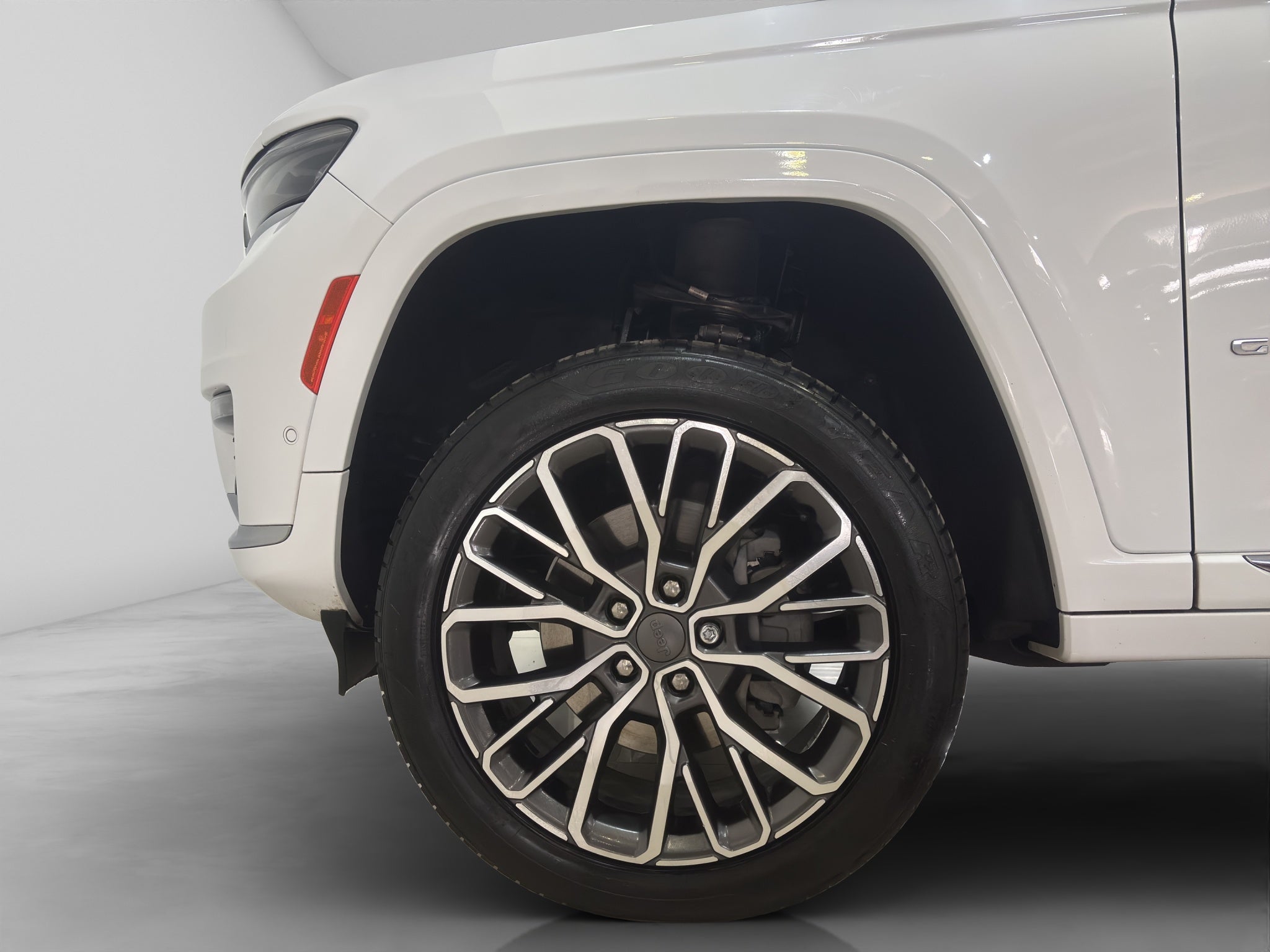2022 Jeep Grand Cherokee 5.7 V8 L Summit 4x4 At