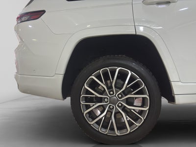 2022 Jeep Grand Cherokee 5.7 V8 L Summit 4x4 At
