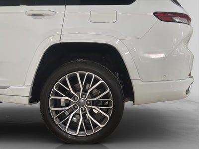 2022 Jeep Grand Cherokee 5.7 V8 L Summit 4x4 At