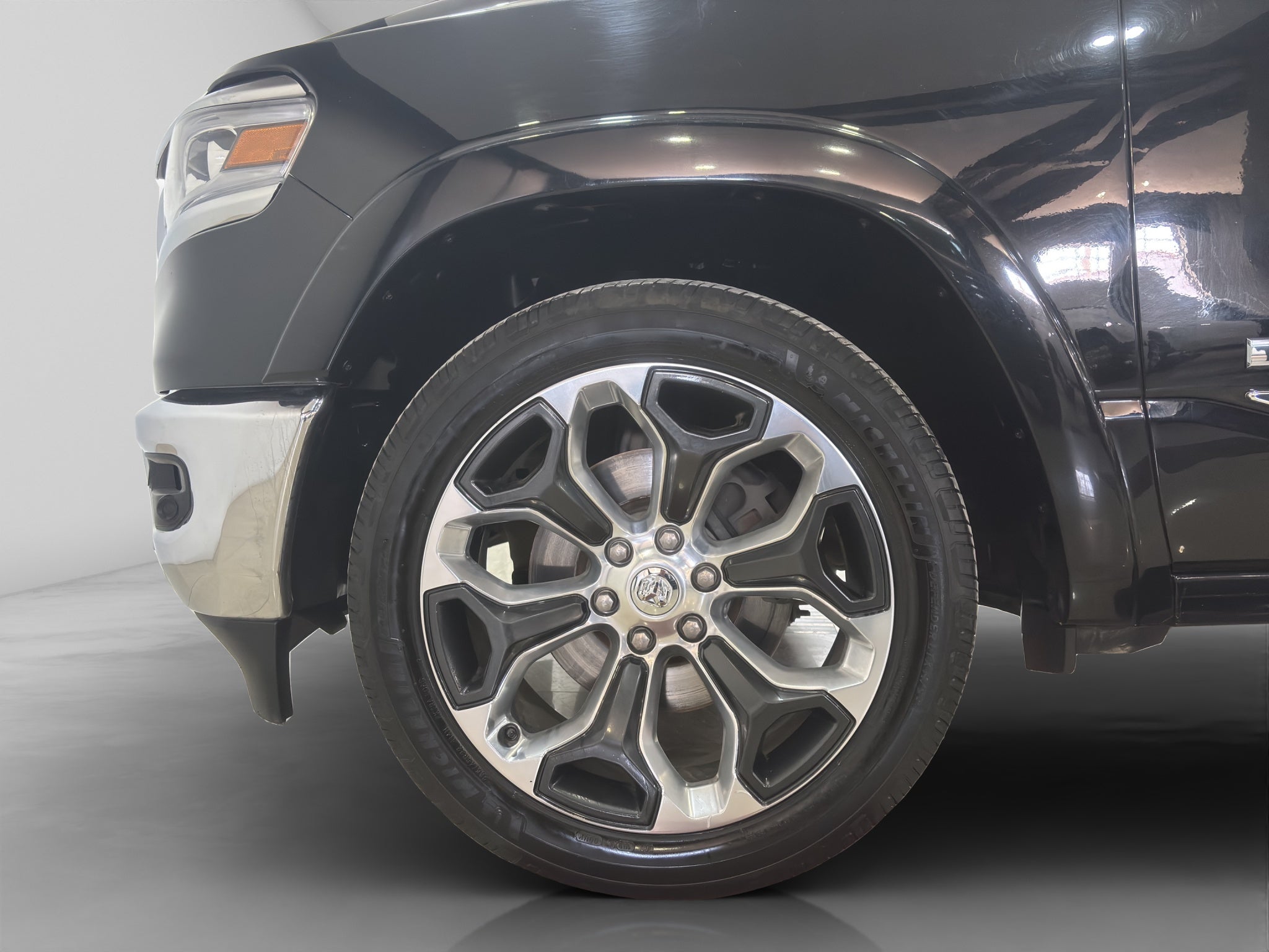 2022 RAM 1500 Limited Crew Cab Mild-Hybrid