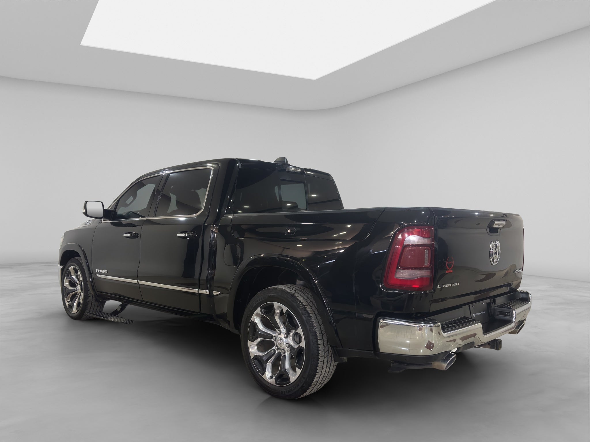 2022 RAM 1500 Limited Crew Cab Mild-Hybrid