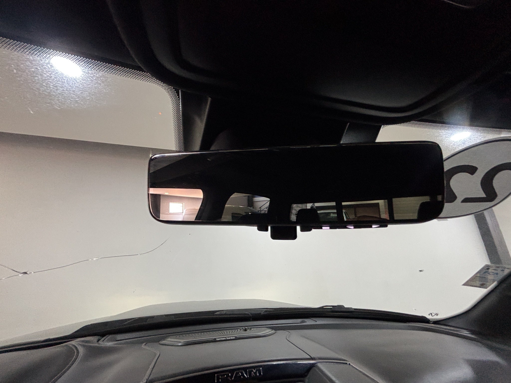 2022 RAM 1500 Limited Crew Cab Mild-Hybrid