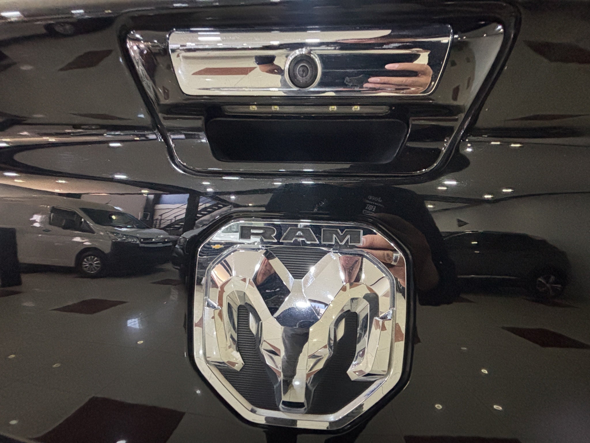 2022 RAM 1500 Limited Crew Cab Mild-Hybrid