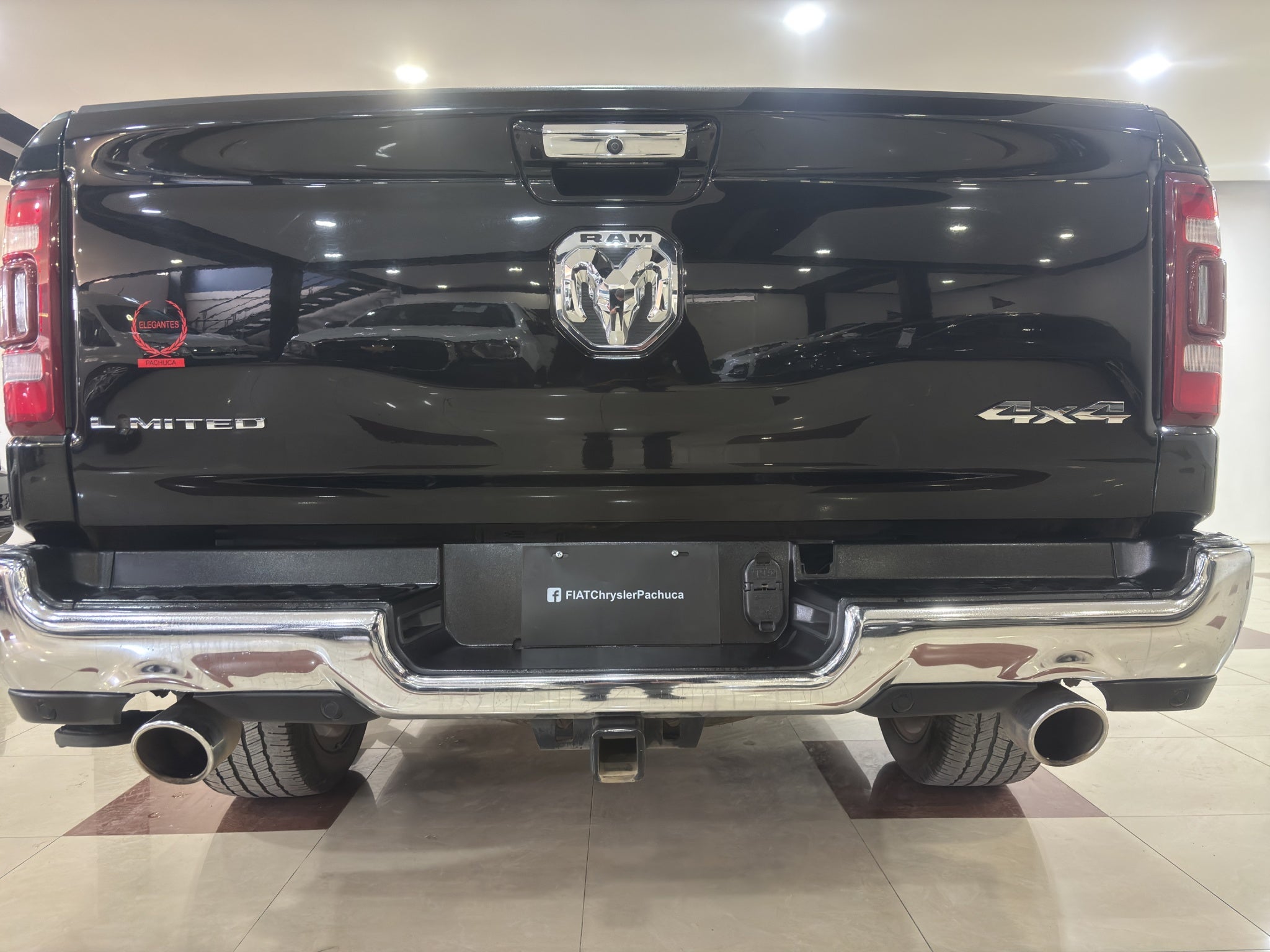 2022 RAM 1500 Limited Crew Cab Mild-Hybrid