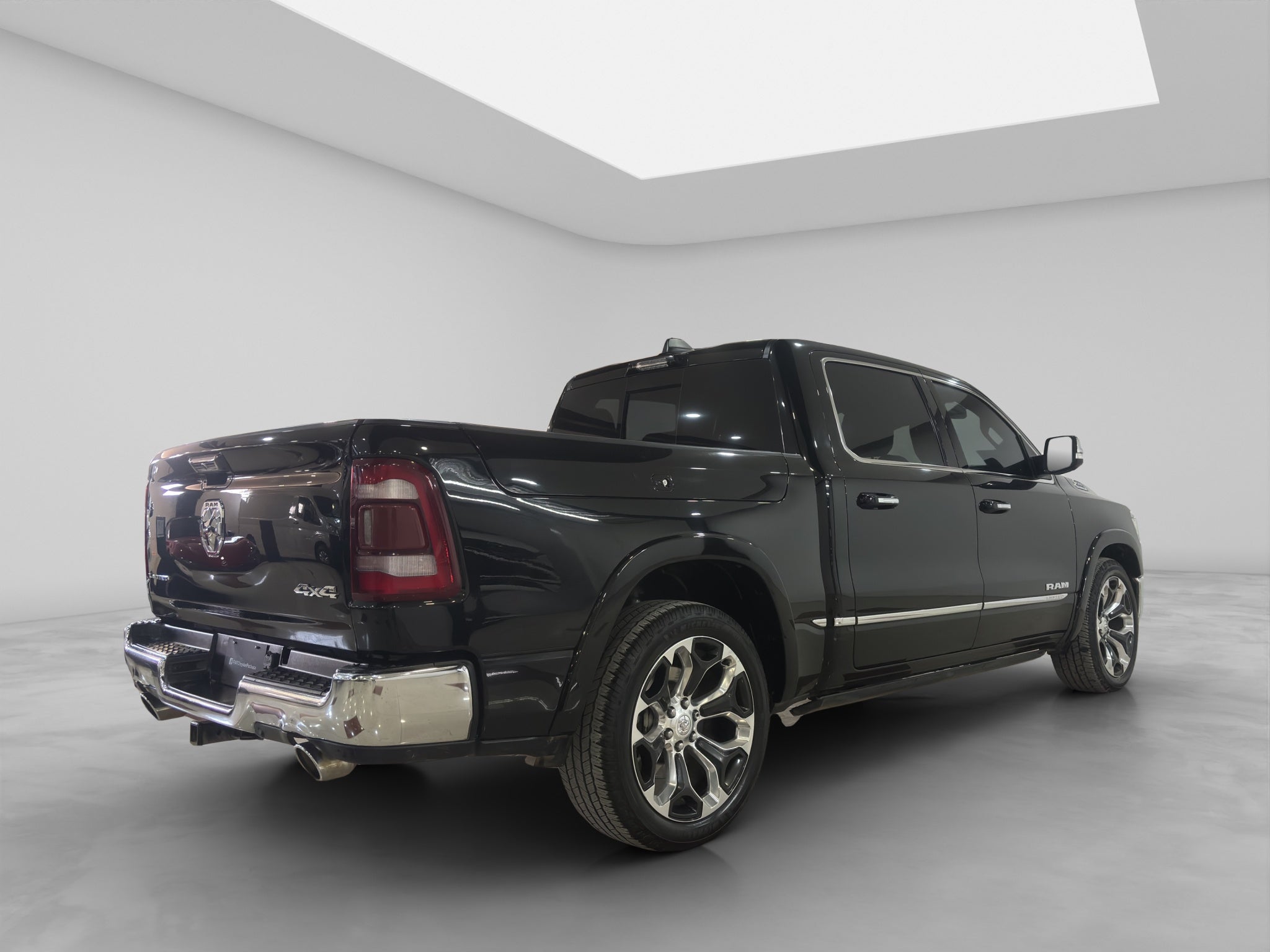 2022 RAM 1500 Limited Crew Cab Mild-Hybrid