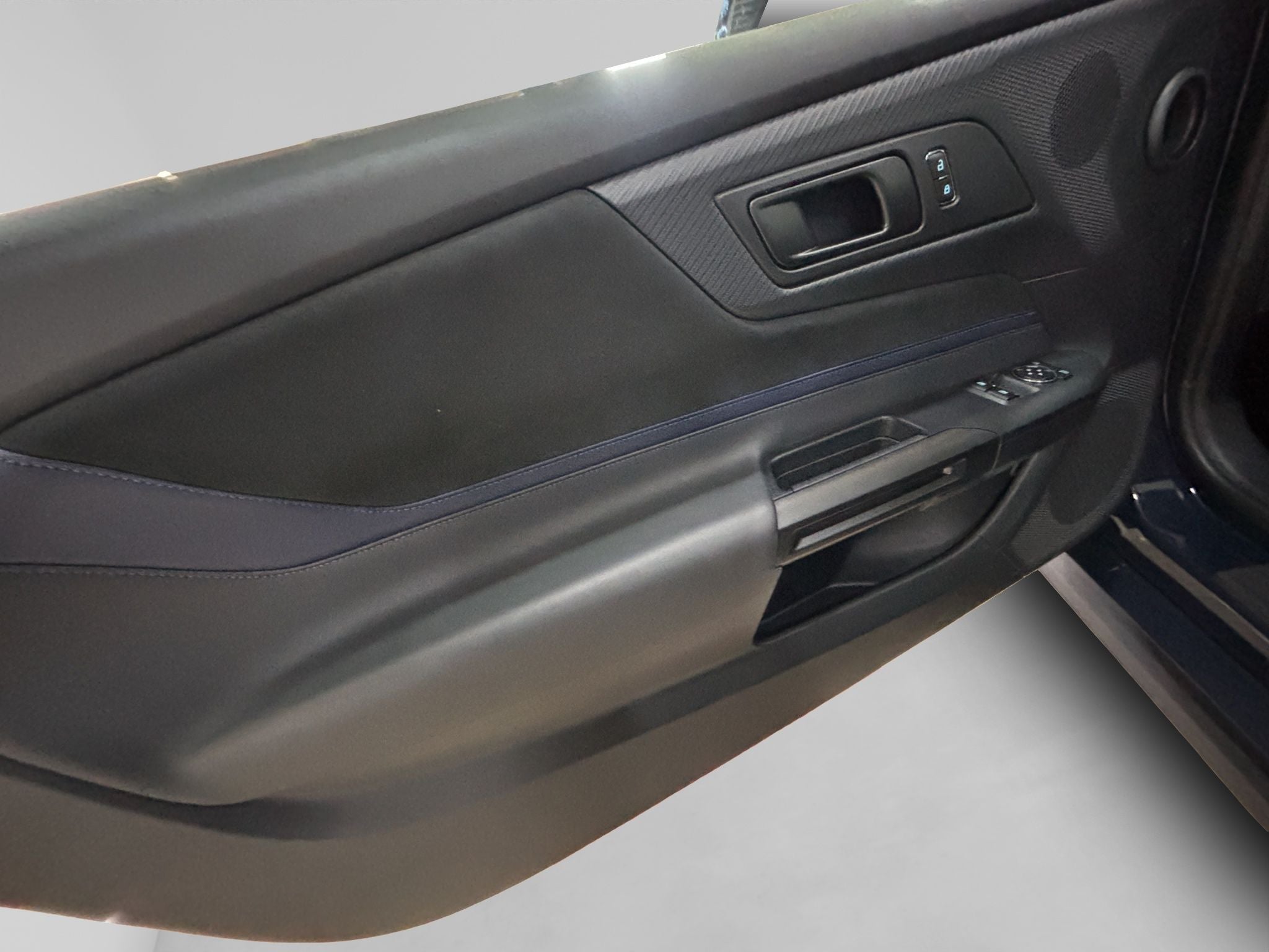 2025 Ford Mustang 5.0 Dark Horse Mt