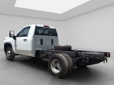 2022 Chevrolet Silverado Paq. A Chasis Wt V8 6.6L AT 6 Velocidades