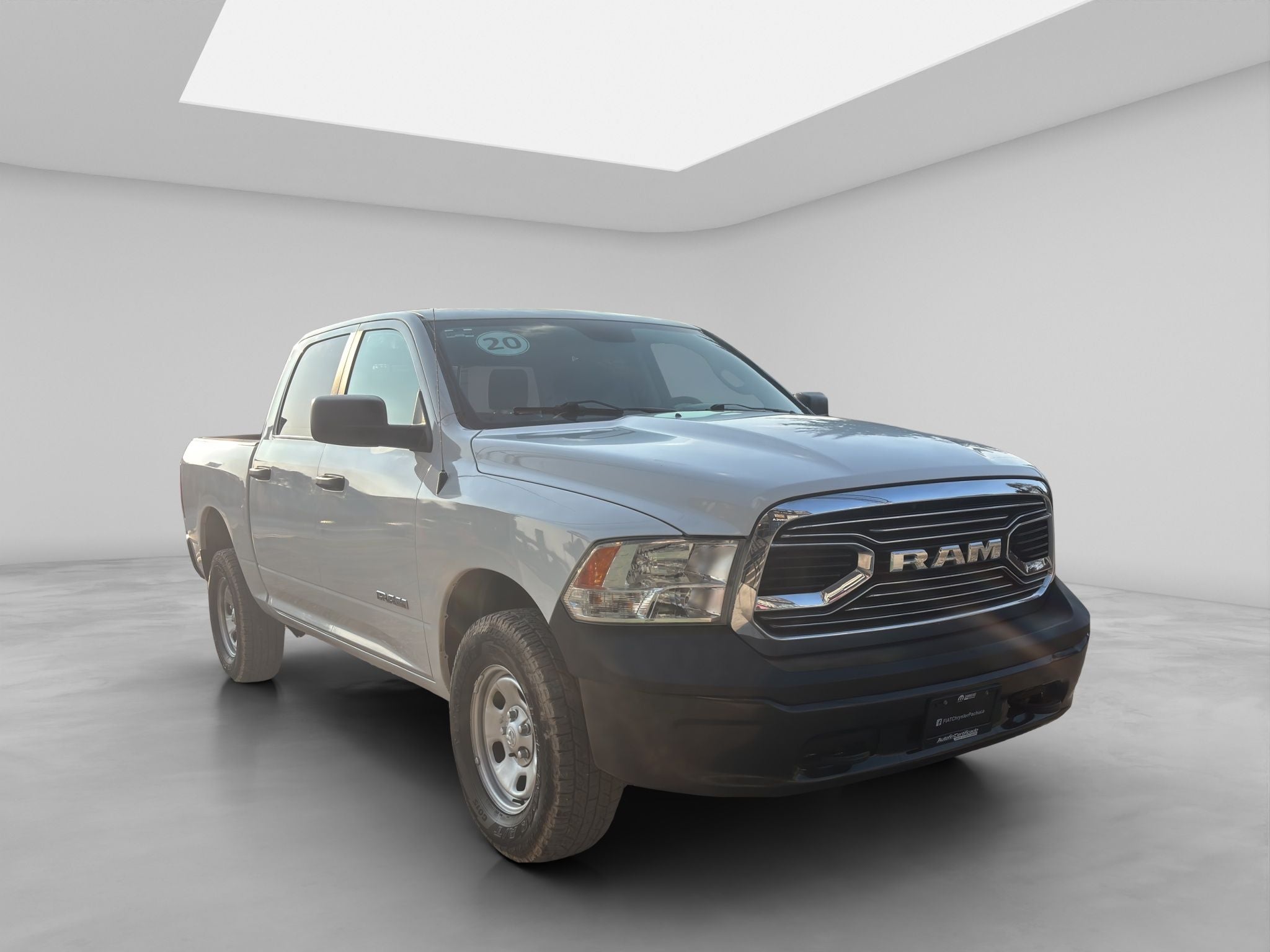 2020 RAM 1500 3.6 V6 Crew Cab SLT At