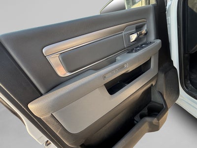 2020 RAM 1500 3.6 V6 Crew Cab SLT At