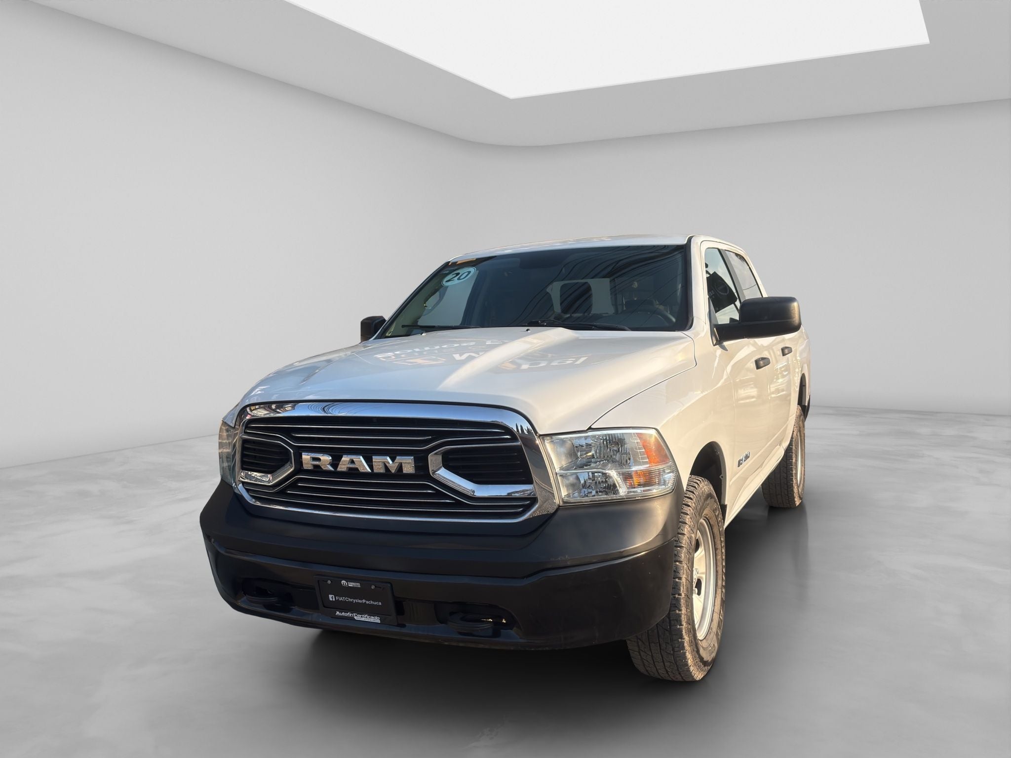 2020 RAM 1500 3.6 V6 Crew Cab SLT At