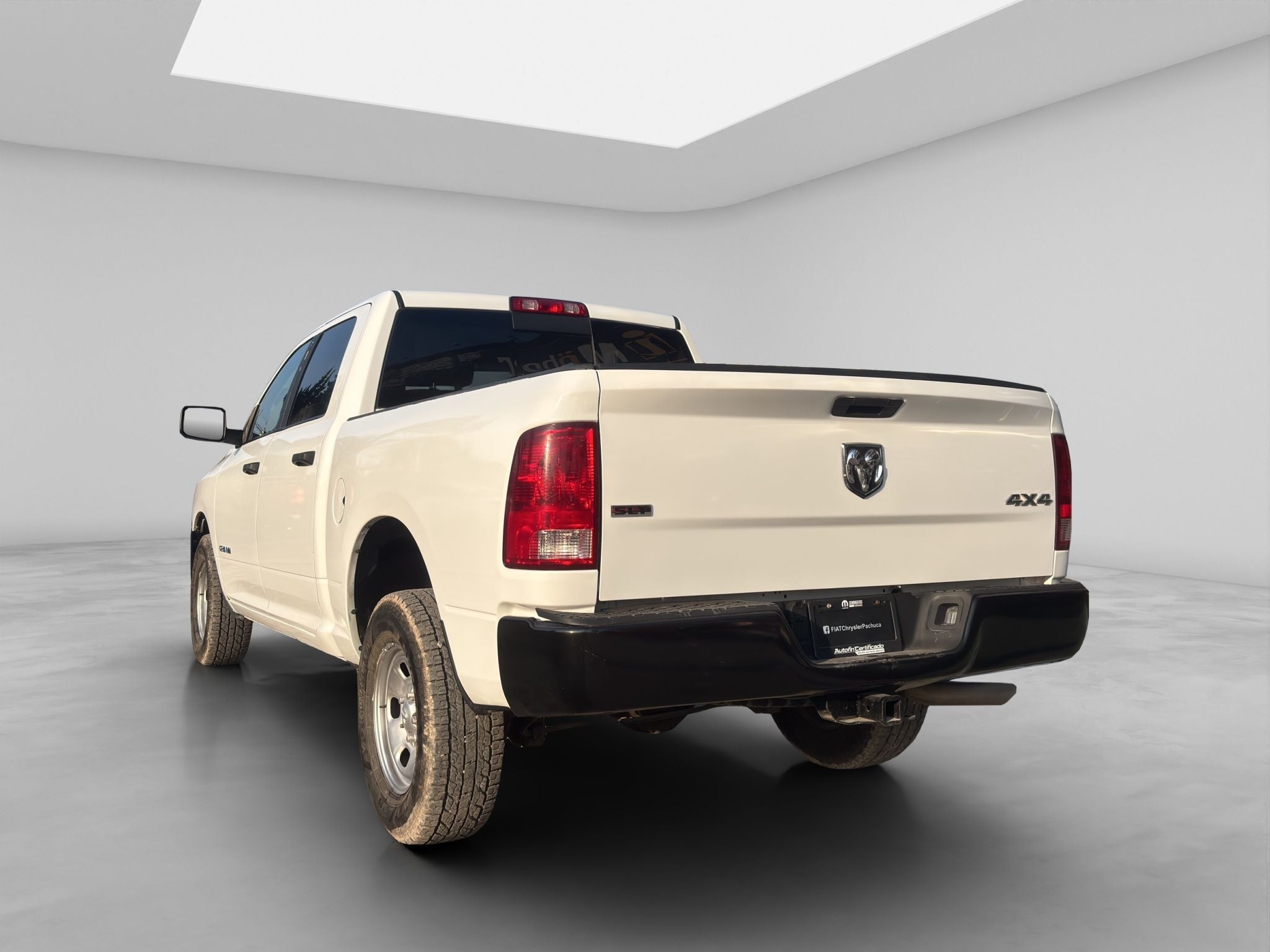 2020 RAM 1500 3.6 V6 Crew Cab SLT At