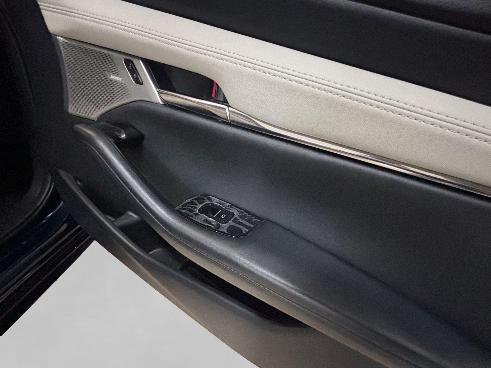 2025 Mazda Mazda 3 2.5 Signature Hb At