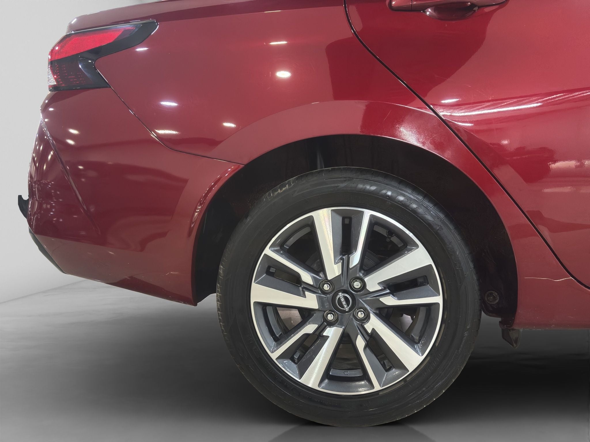 2024 Nissan Versa 1.6 Advance At