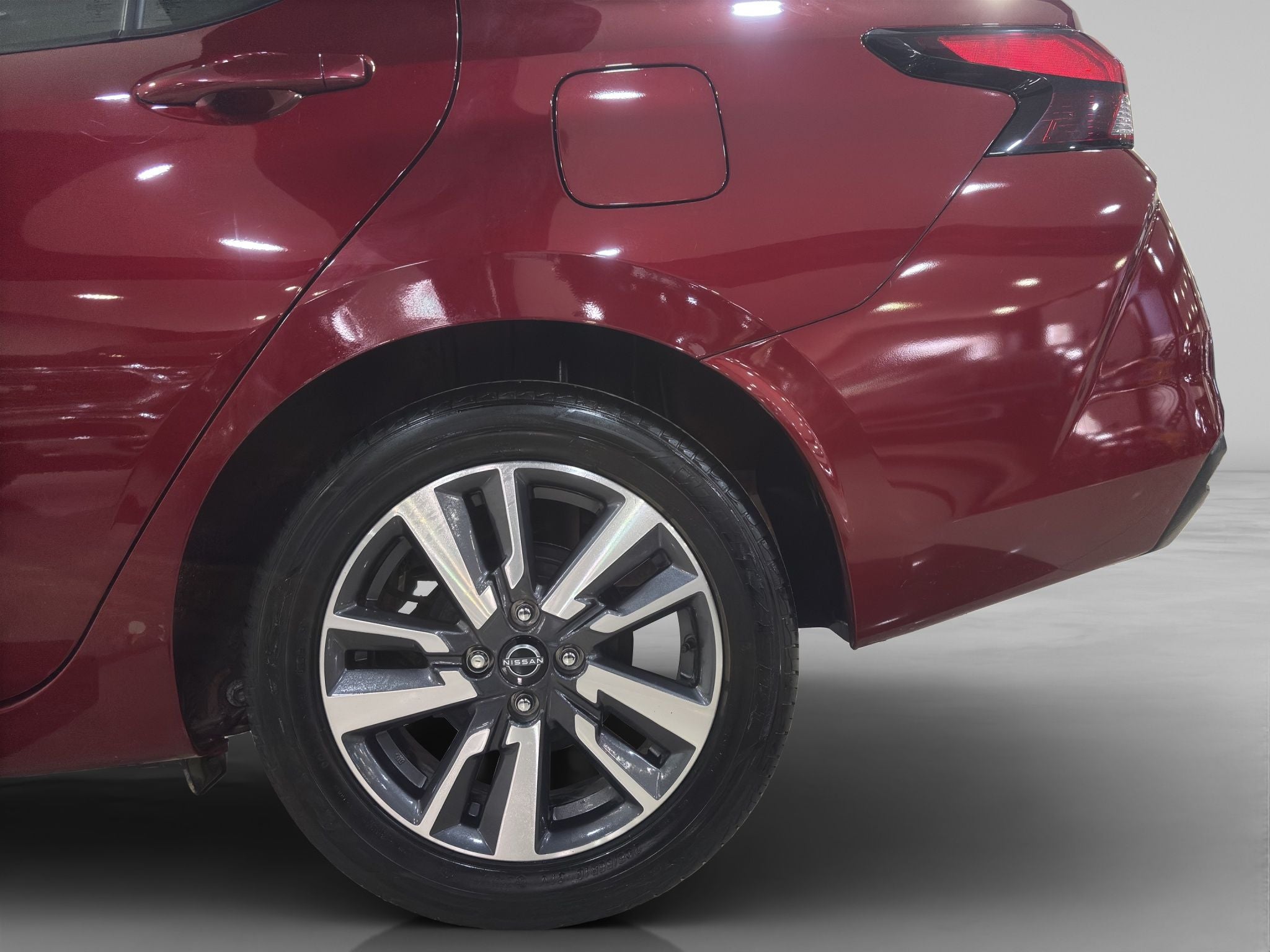 2024 Nissan Versa 1.6 Advance At