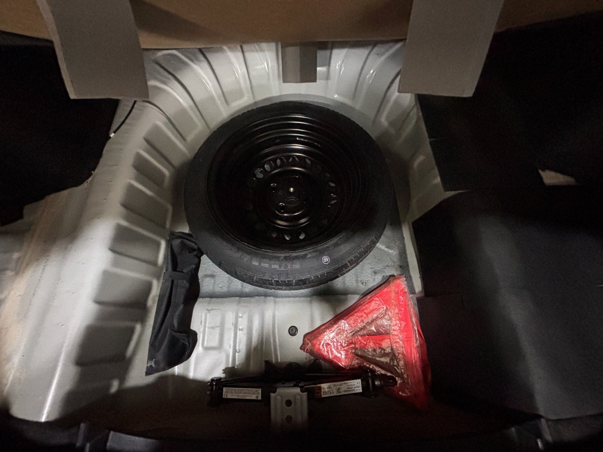 2024 Nissan Versa 1.6 Sense Mt