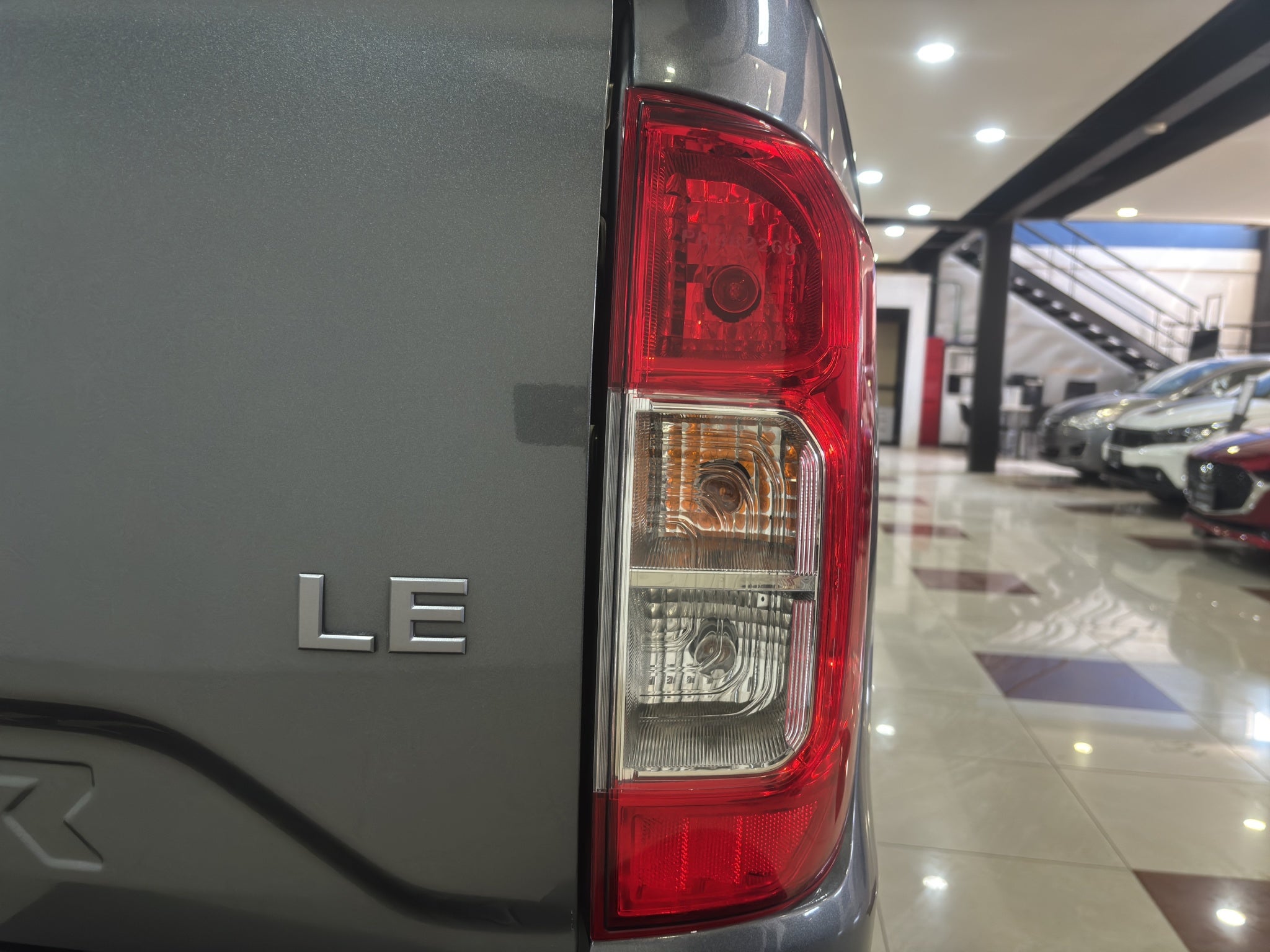 2023 Nissan Frontier 2.5 Le Mt