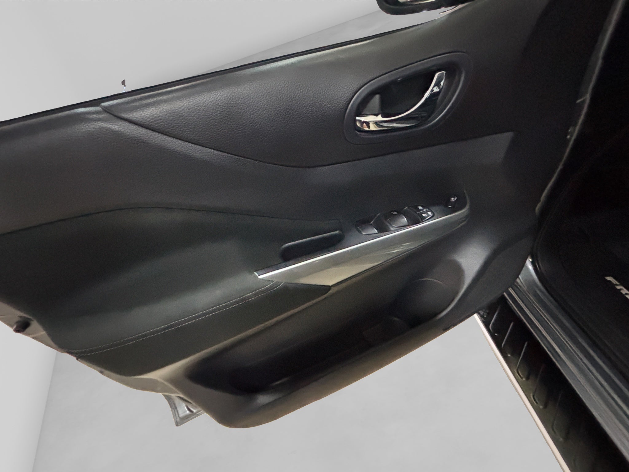 2023 Nissan Frontier 2.5 Le Mt