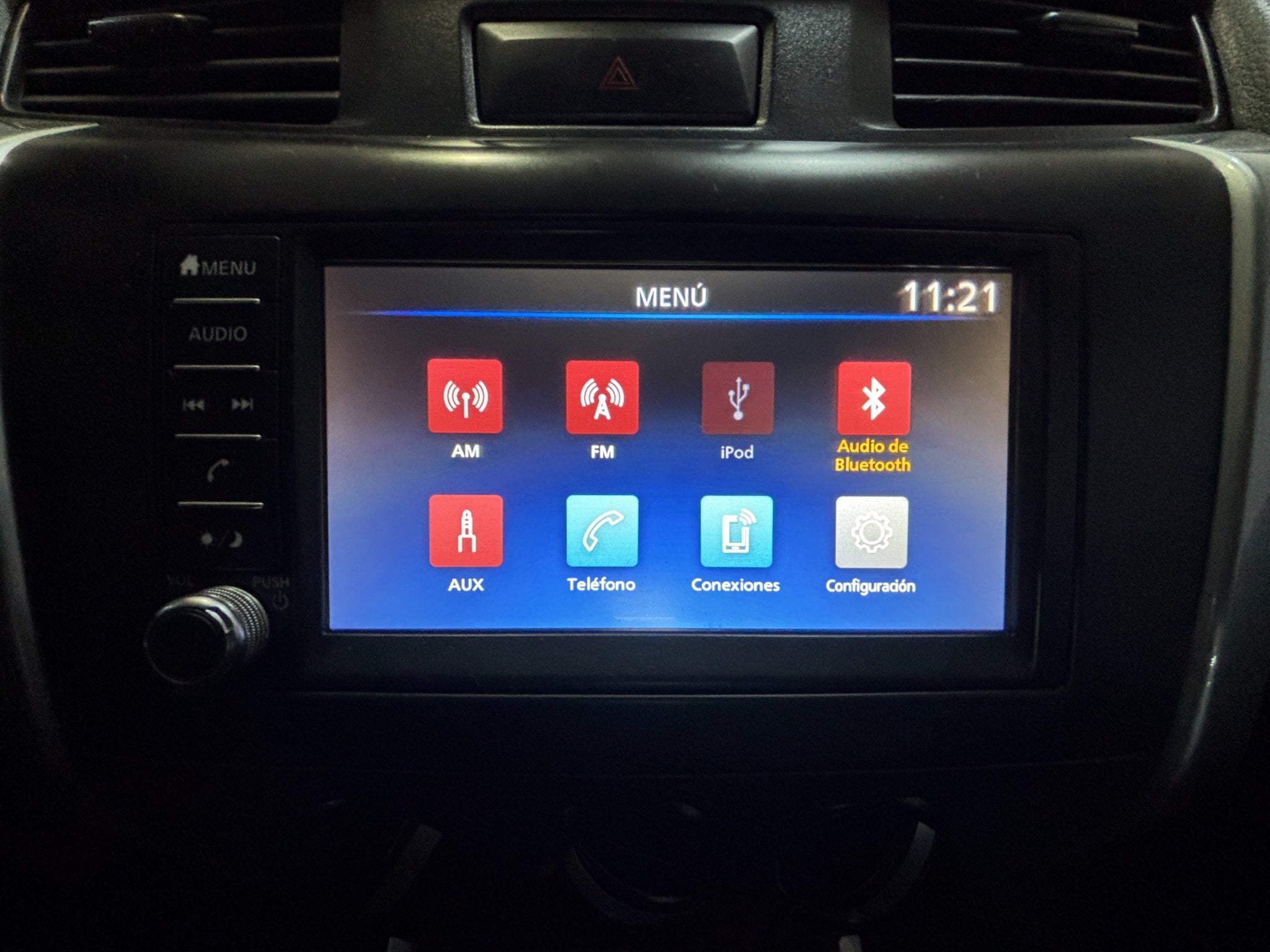 2023 Nissan Frontier 2.5 Le Mt