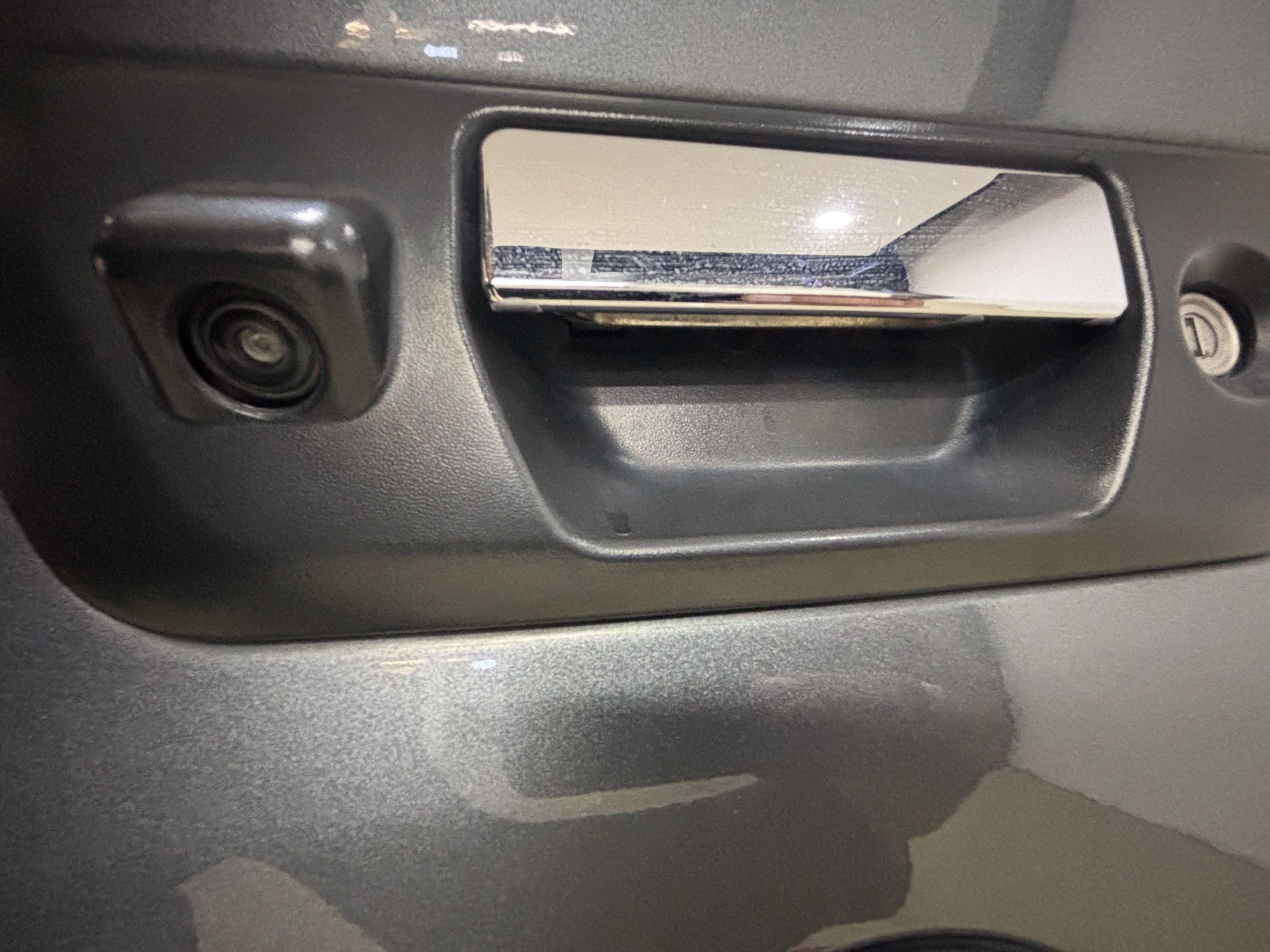 2023 Nissan Frontier 2.5 Le Mt