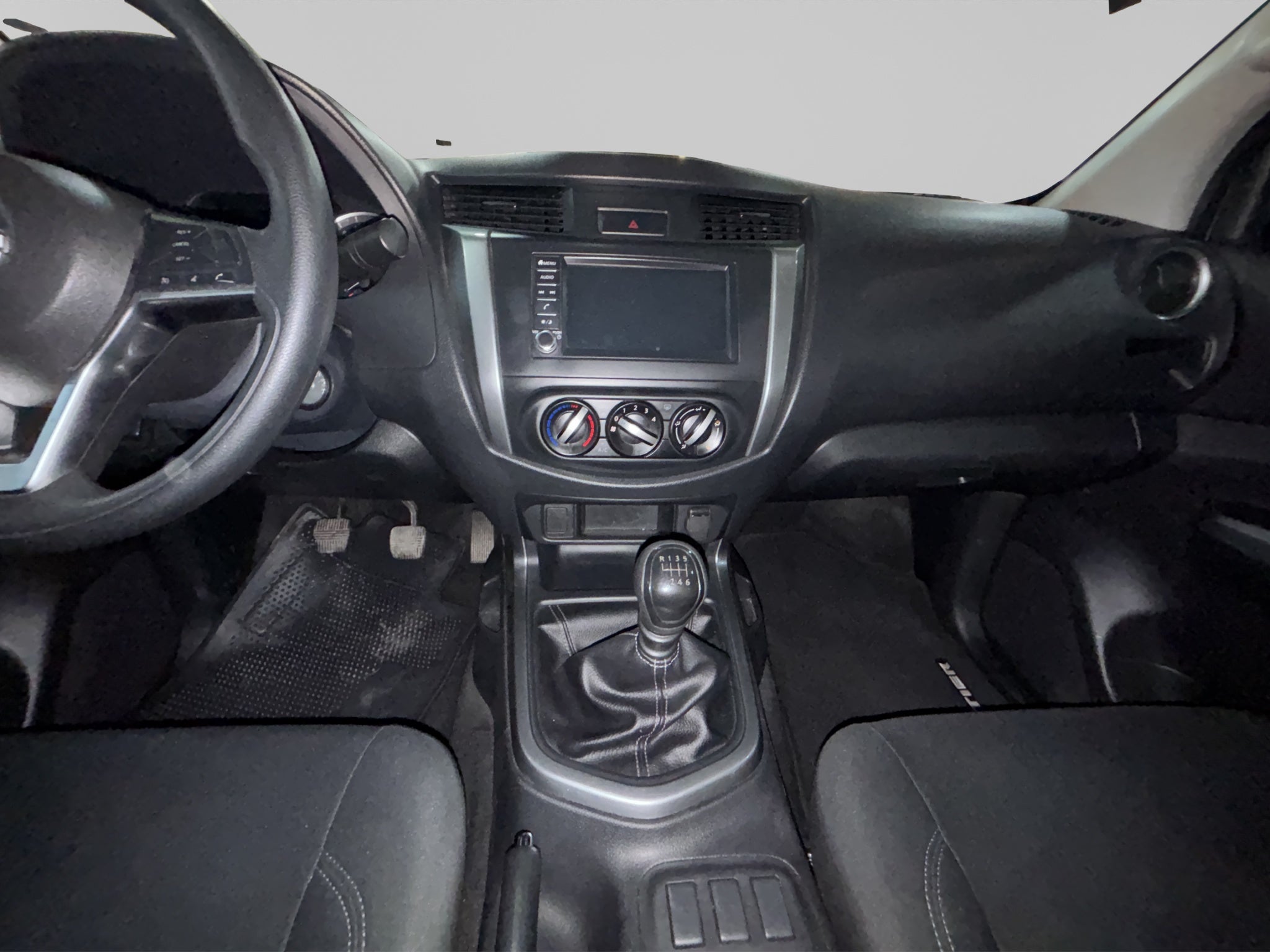 2023 Nissan Frontier 2.5 Le Mt