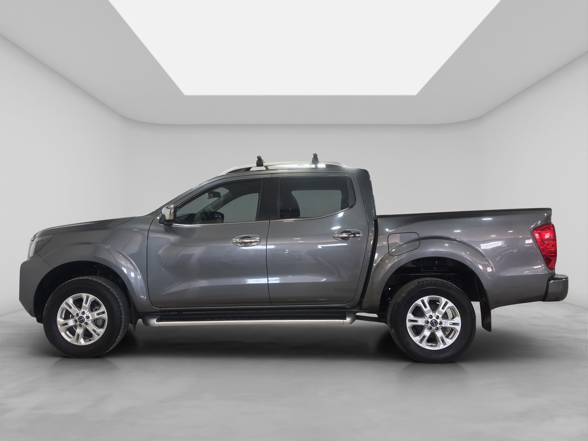 2023 Nissan Frontier 2.5 Le Mt