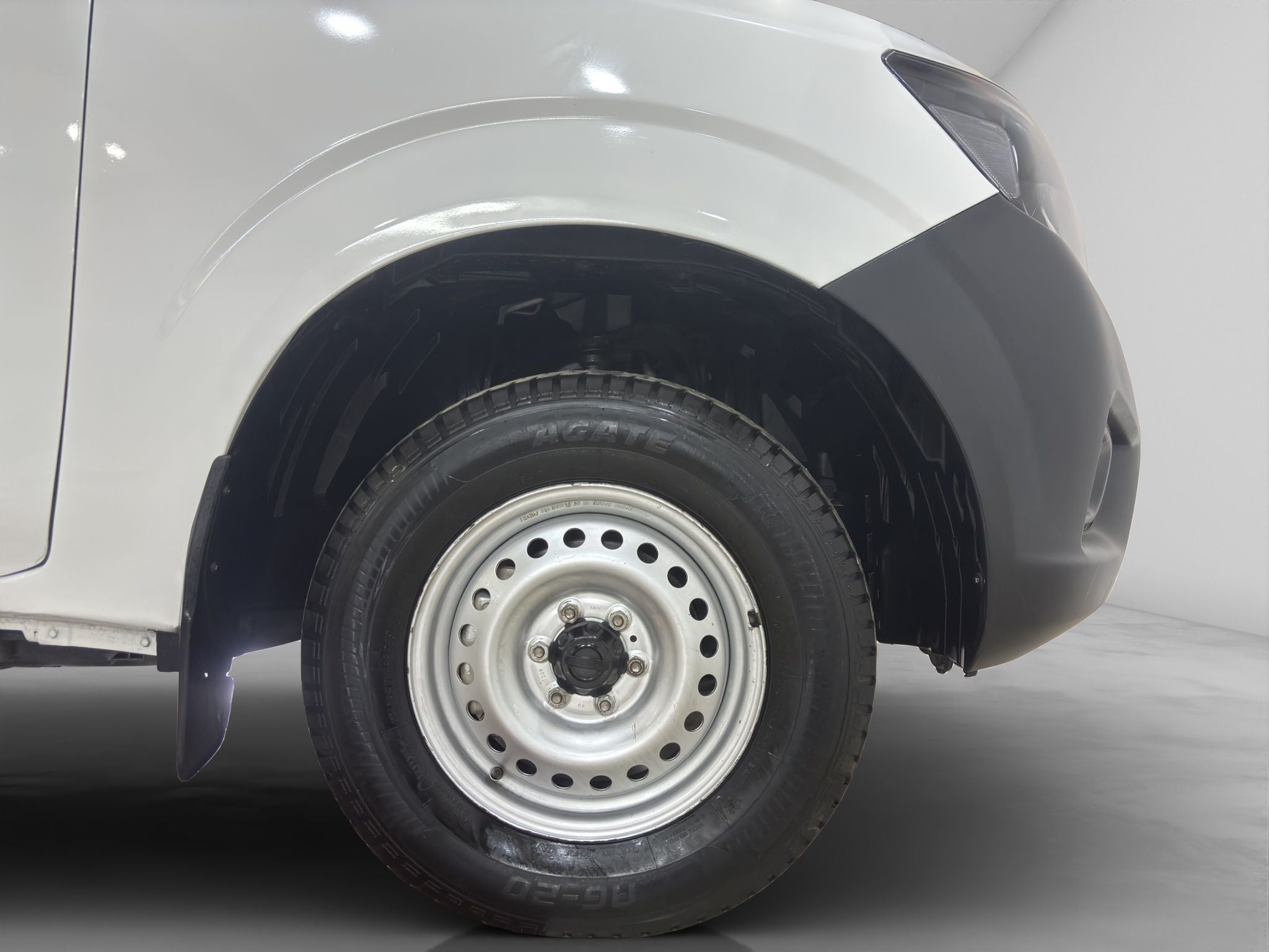 2020 Nissan NP300 2.5 Doble Cabina Se Aa Pack Seg Mt